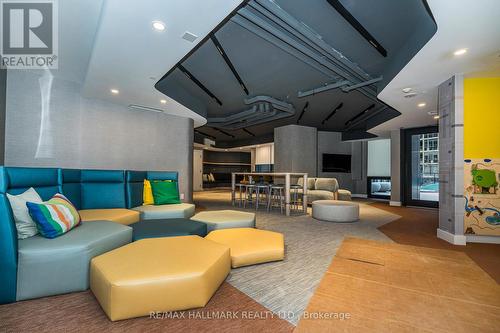 1111 - 35 Parliament Street, Toronto, ON - Indoor