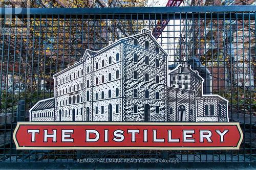 1111 - 35 Parliament Street, Toronto, ON - Outdoor