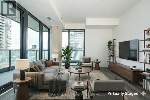 1111 - 35 Parliament Street, Toronto, ON - Indoor Photo Showing Living Room