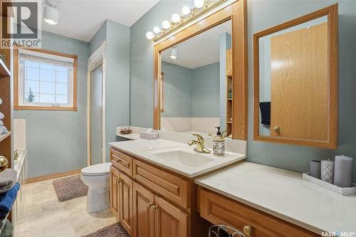3148 Wimbledon Bay, Regina, SK - Indoor Photo Showing Bathroom