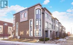 206 MONEYPENNY PLACE  Vaughan, ON L4J 0K9