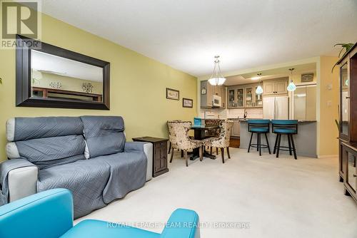 115 - 1025 Grenon Avenue, Ottawa, ON - Indoor Photo Showing Living Room