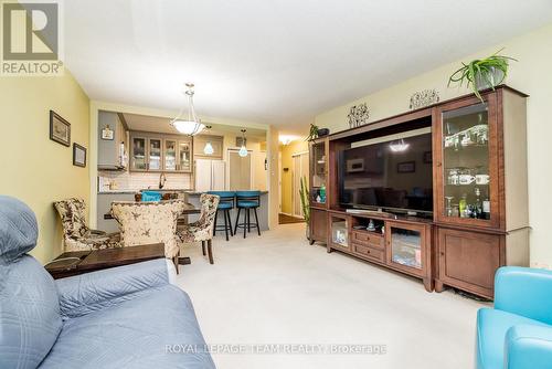 115 - 1025 Grenon Avenue, Ottawa, ON - Indoor Photo Showing Living Room