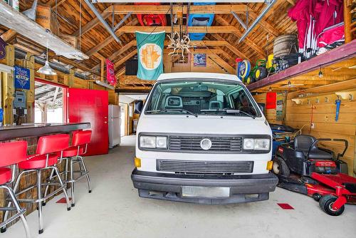 Grange - 4346 Ch. Du Rapide, Rivière-Rouge, QC - Indoor Photo Showing Garage