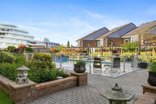 107-225 Belleville St, Victoria, BC - Outdoor
