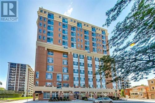 1001 - 15 Maplewood Avenue, Toronto, ON - Outdoor With Facade