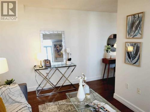 1001 - 15 Maplewood Avenue, Toronto, ON - Indoor