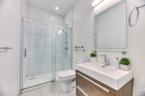 Salle de bains - 603-1155 Rue De La Montagne, Montréal (Ville-Marie), QC - Indoor Photo Showing Bathroom