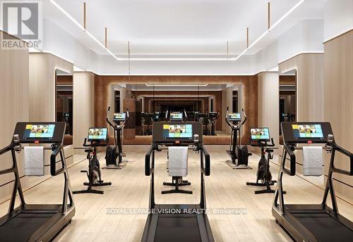 215 - 505 Glencairn Avenue, Toronto, ON - Indoor Photo Showing Gym Room
