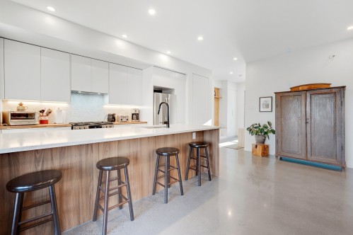 Cuisine - 787 Ch. Du Lac-Des-Becs-Scie E., Saint-Sauveur, QC - Indoor Photo Showing Kitchen With Upgraded Kitchen