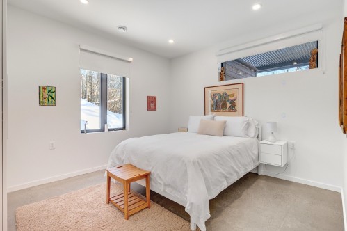 Chambre à coucher - 787 Ch. Du Lac-Des-Becs-Scie E., Saint-Sauveur, QC - Indoor Photo Showing Bedroom