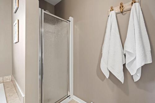 Salle de bains - 19 Rue Du Frère-André-Daoust, Rigaud, QC - Indoor Photo Showing Bathroom