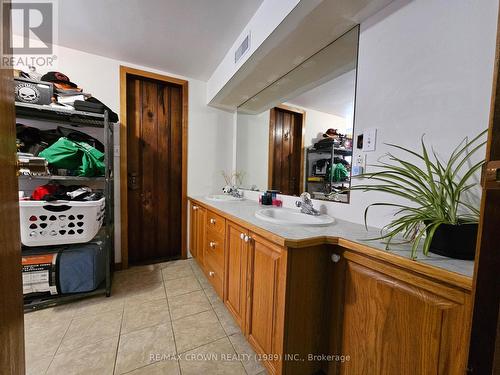 205 Lakeside Drive, North Bay (Birchaven), ON - Indoor