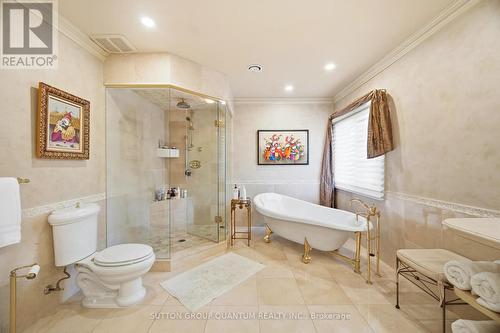 1080 Geran Crescent, Mississauga, ON - Indoor Photo Showing Bathroom