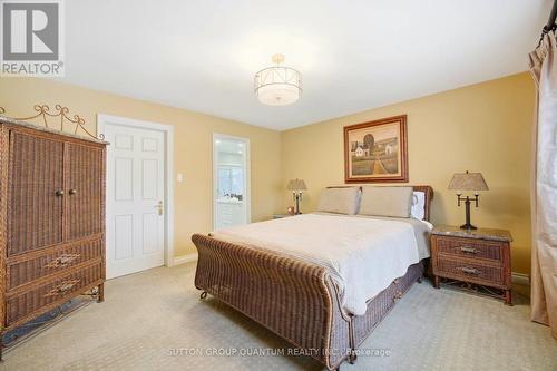 1080 Geran Crescent, Mississauga, ON - Indoor Photo Showing Bedroom