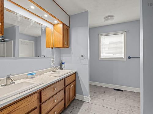 46 Kearney Lake Road, Halifax, NS 