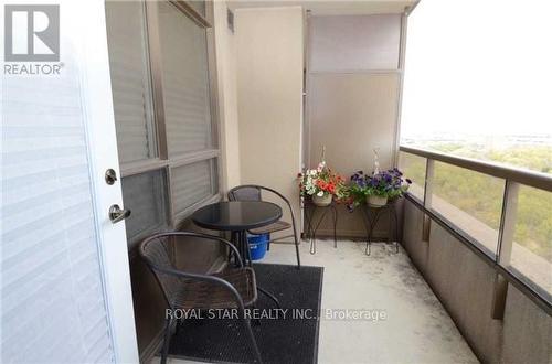 2616 - 700 Humberwood Boulevard, Toronto, ON - Outdoor With Exterior