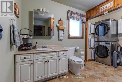 178 Adam & Eve Road, Trent Lakes, ON - Indoor Photo Showing Laundry Room