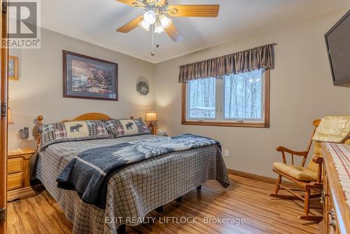 178 Adam & Eve Road, Trent Lakes, ON - Indoor Photo Showing Bedroom