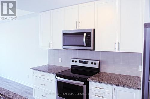 40 - 77 Diana Avenue, Brantford, ON - Indoor Photo Showing Kitchen