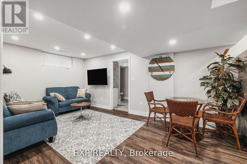 346 Moorlands Crescent, Kitchener, ON - Indoor