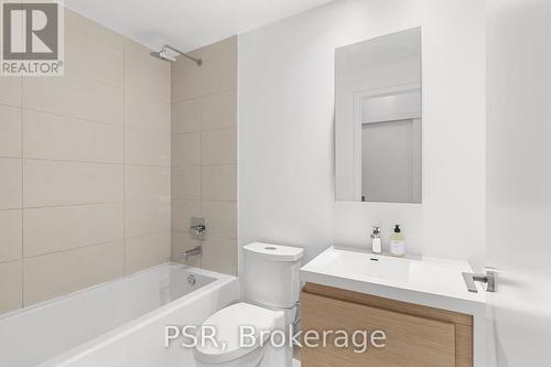 223 - 1030 King Street W, Toronto, ON - Indoor Photo Showing Bathroom