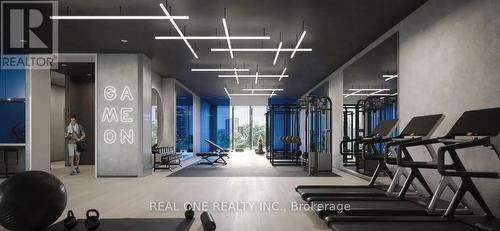 808 - 86 Dundas Street E, Mississauga, ON - Indoor Photo Showing Gym Room