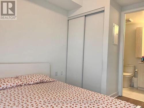 808 - 86 Dundas Street E, Mississauga, ON - Indoor Photo Showing Bedroom