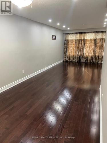 7731 Redstone Road, Mississauga, ON - Indoor