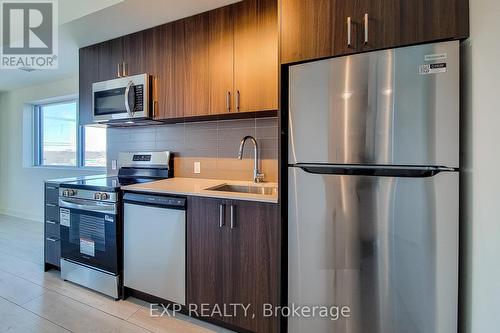 403 - 8020 Derry Road, Milton, ON - Indoor Photo Showing Kitchen With Stainless Steel Kitchen