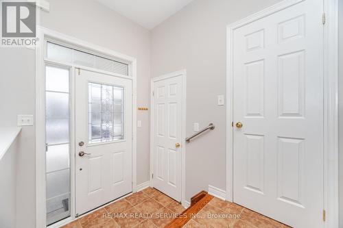 3027 Richview Boulevard, Oakville, ON - Indoor Photo Showing Other Room