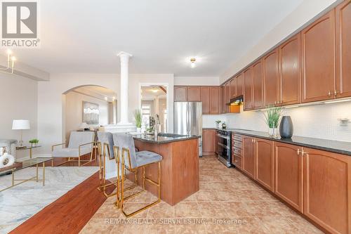 3027 Richview Boulevard, Oakville, ON - Indoor Photo Showing Kitchen