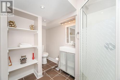 3027 Richview Boulevard, Oakville, ON - Indoor