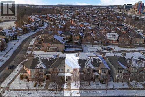 3027 Richview Boulevard, Oakville, ON - Outdoor