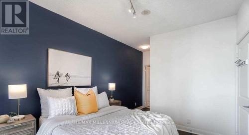1707 - 80 Absolute Avenue, Mississauga, ON - Indoor Photo Showing Bedroom