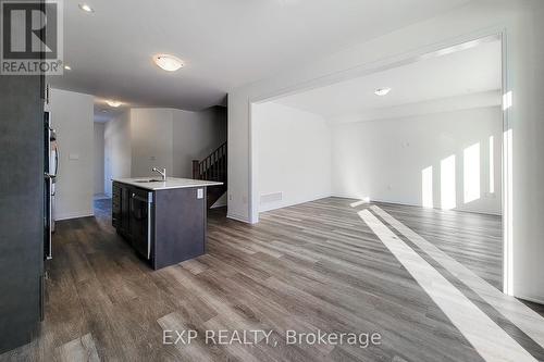 31 Turnbull Drive, Brantford, ON - Indoor Photo Showing Other Room