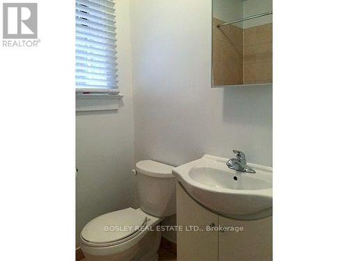 4 - 451 Parliament Street, Toronto, ON - Indoor Photo Showing Bathroom
