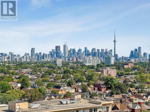 1402 - 816 Lansdowne Avenue, Toronto, ON - Outdoor With View