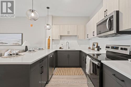 101 - 33318 Richmond Street, Lucan Biddulph (Lucan), ON 