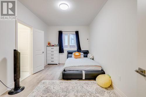 389 Humphrey Street, Hamilton, ON - Indoor Photo Showing Bedroom