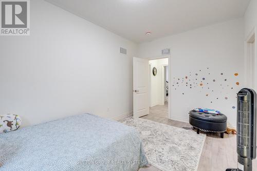 389 Humphrey Street, Hamilton, ON - Indoor Photo Showing Bedroom