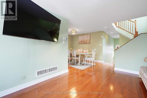 901 Ashenvale Way, Ottawa, ON - Indoor