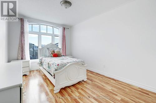 901 Ashenvale Way, Ottawa, ON - Indoor Photo Showing Bedroom