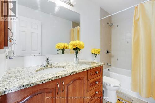 901 Ashenvale Way, Ottawa, ON - Indoor Photo Showing Bathroom