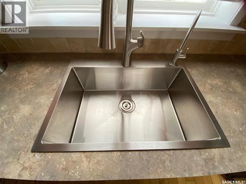 100 Third Avenue N, Yorkton, SK - Indoor Photo Showing Other Room