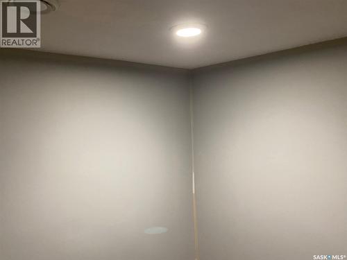 100 Third Avenue N, Yorkton, SK - Indoor Photo Showing Other Room