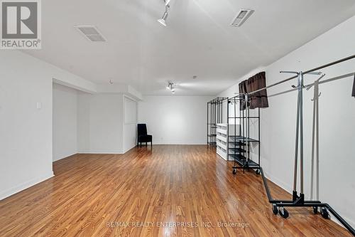 268 Mineola Road E, Mississauga, ON - Indoor