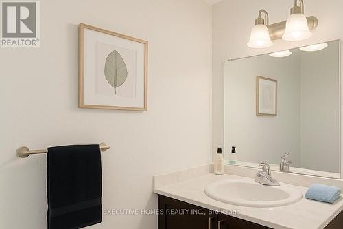 129 - 2635 Bateman Trail, London South, ON - Indoor Photo Showing Bathroom