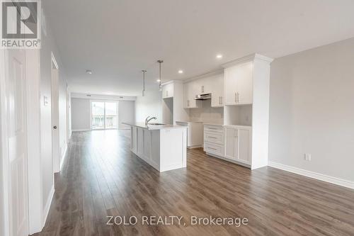 221/221A Ruby Drive, Cornwall, ON - Indoor Photo Showing Kitchen