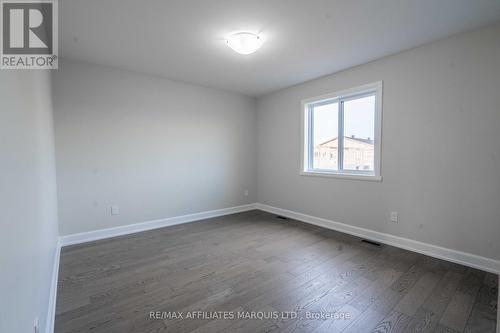 100 Woodland Drive, Cornwall, ON - Indoor Photo Showing Other Room